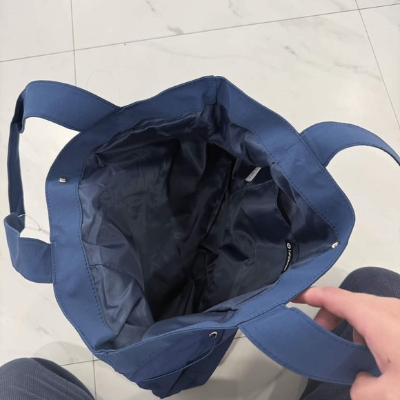 Lululemon Tote Bag - Picture 4 of 4